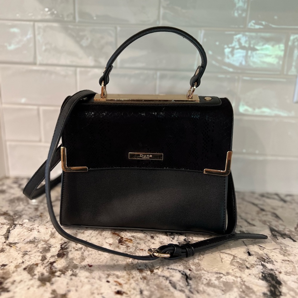 Black cross body Pocketbook.